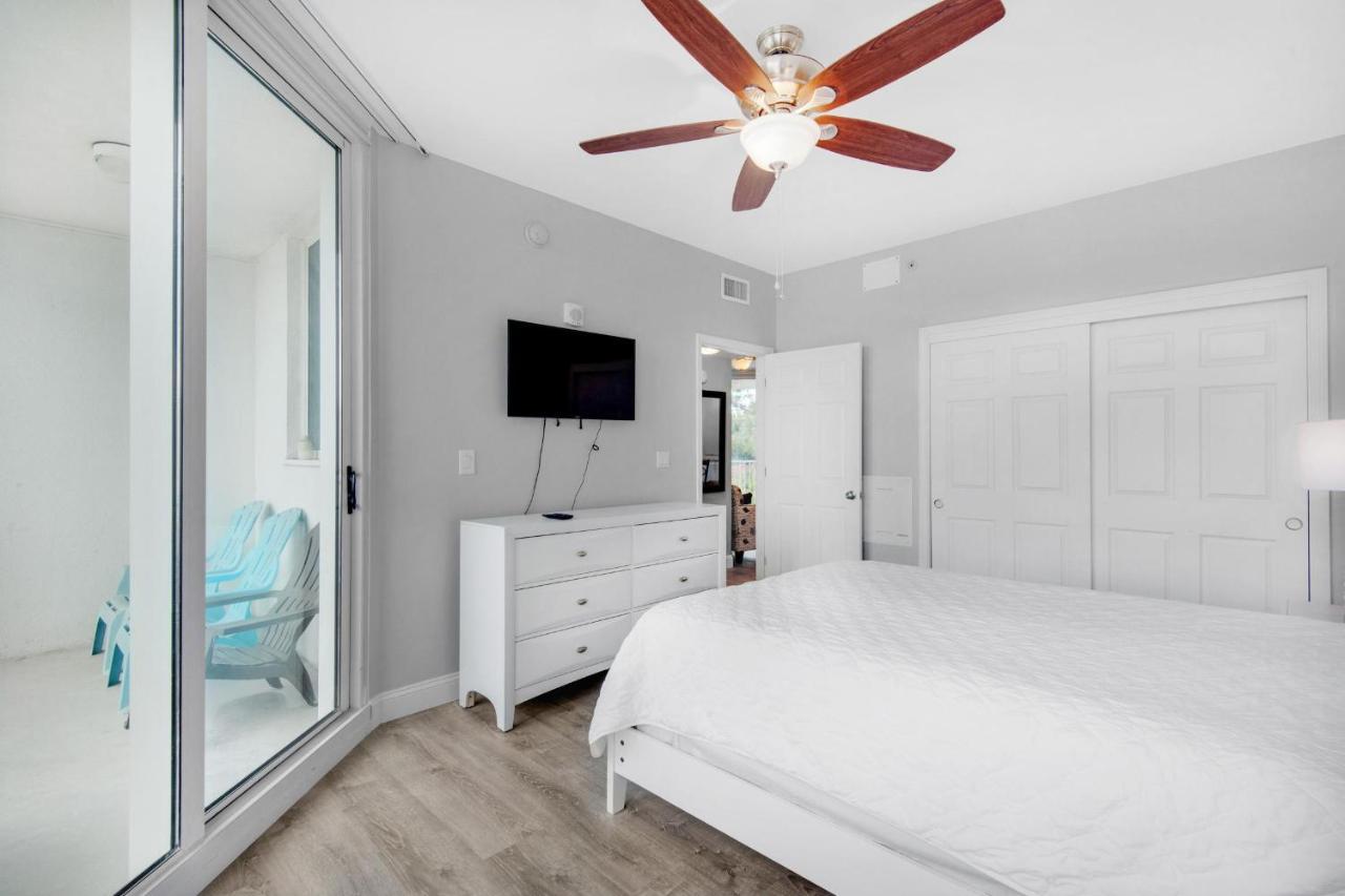 Palms #1202 Full 2 Bedroom *